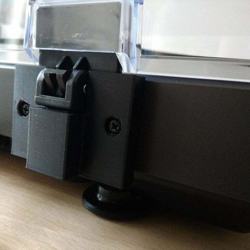 🌬️ Reloop dust cover hinge adapter for Technics SL-1600-1800