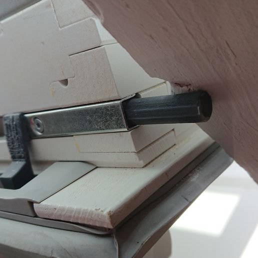 🏠 Velux sliding locking latch・Free STL File for ・Cults