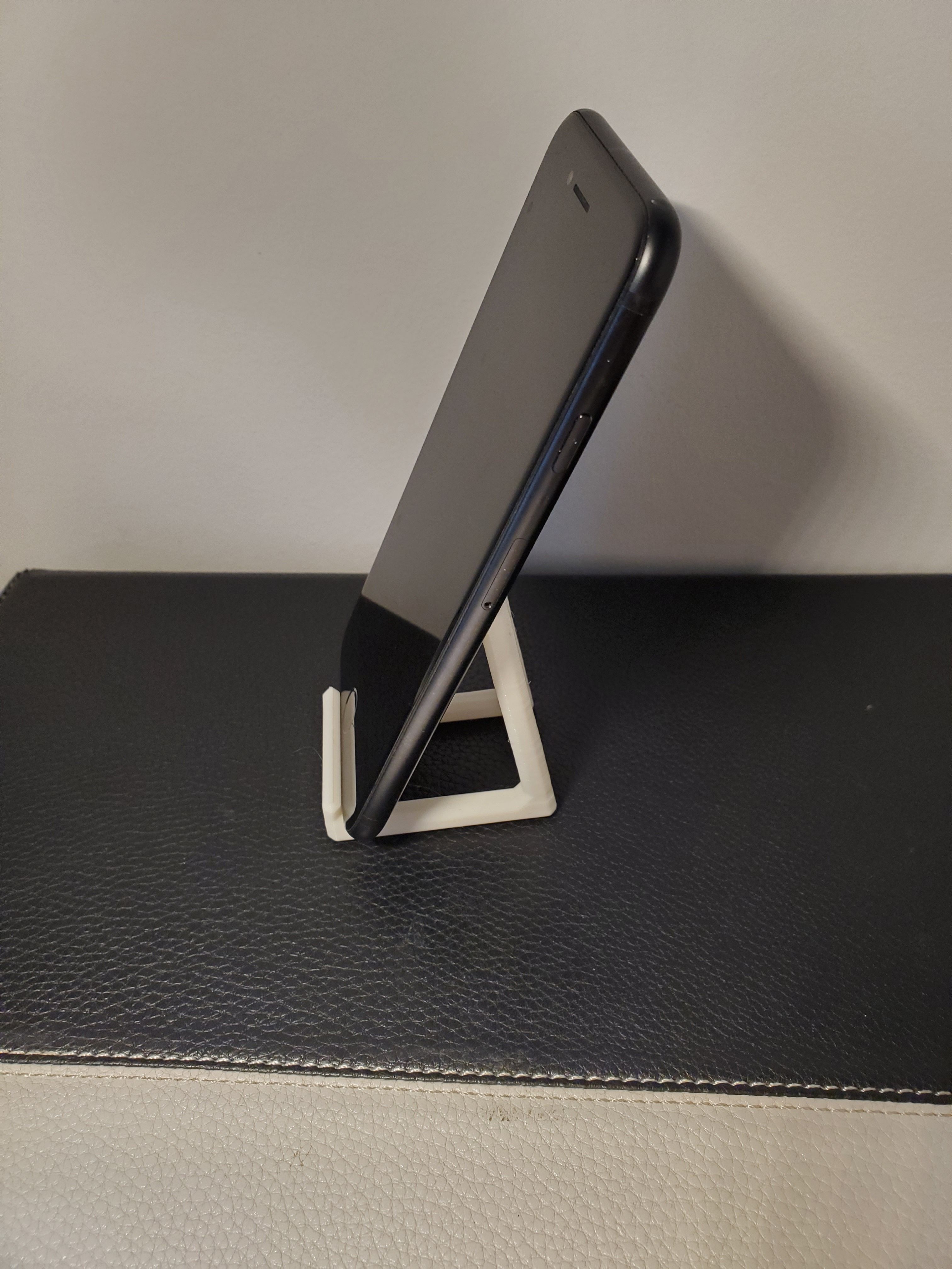 Free Obj File Phone Stand・3d Printing Template To Download・cults