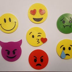 2020-01-19-22.14.11-2.jpg Archivo STL gratis Adornos para nevera con imán - Emojis・Plan de impresión en 3D para descargar
