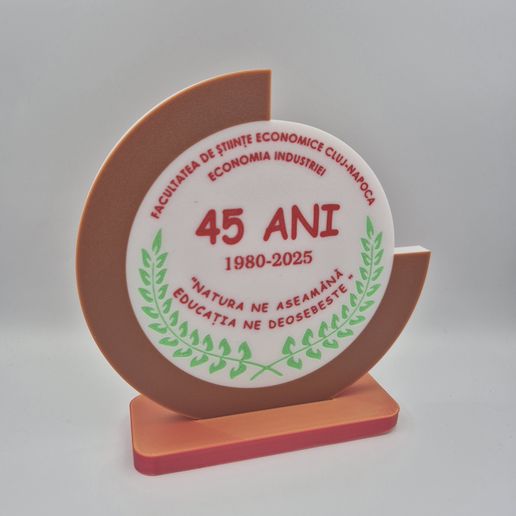 20250912_210356-1.jpg 🎉 Настраиваемая юбилейная доска - 3D модель 🎉