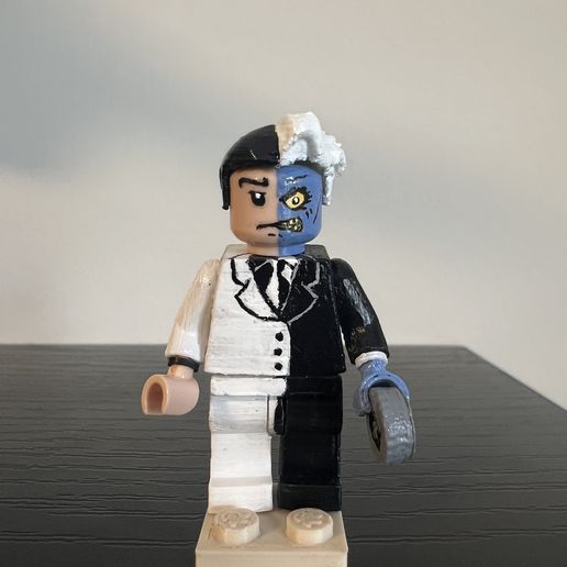 🦸 Lego Two Face BTAS・ 3D File for 3D printing・Cults