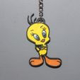 IMG_2975.jpg 5 Looney Tunes Keychains 3