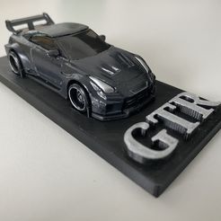 IMG_7537.jpg STL file Hot Wheels Nissan GT-R Display Base・3D print design to download