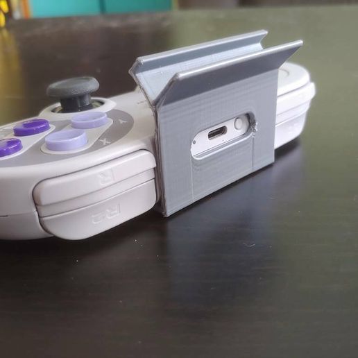 20201213_111929_HDR.jpg 8bitdo snes controller phone holder (SN30 pro) versions 3,4,5