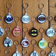 IMG_20251101_133009.jpg 33 PORTE-CLEFS
