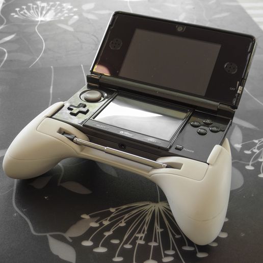 Ergonomic Grip For 3DS v2 (original 3DS + DS Lite)