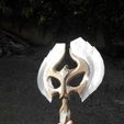 7c6319304d07cf2a0f13b1c14378f9d0_display_large.jpg skyrim glass axe , 3d printable version for cosplay and props