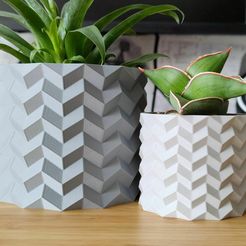 Mini-zdj.jpg Geometric Origami flower Pot and Planter for house plants