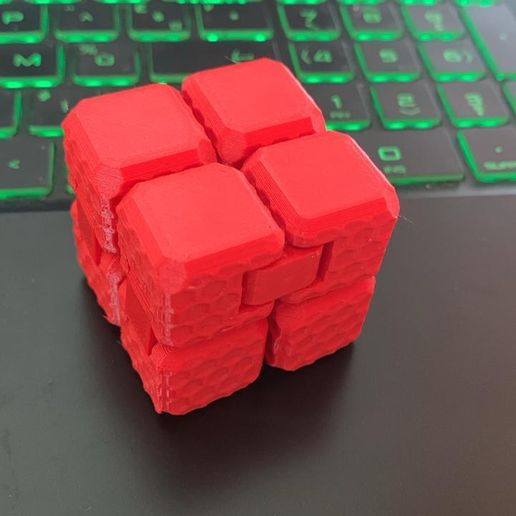 WhatsApp-Image-2025-12-02-a-11.09.08_73c81deb.jpg бесконечный куб