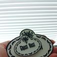 12482a8b-6c11-4e20-bcd8-076f8b175c92.jpg Badge d'hôte fantôme / Haunted Mansion Hôte fantôme