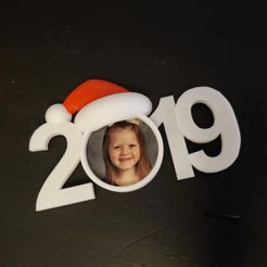 20191108_184028 (1).jpg Fichier 3D gratuit 2019 photo de Noël 2019 ornement・Design à télécharger et à imprimer en 3D