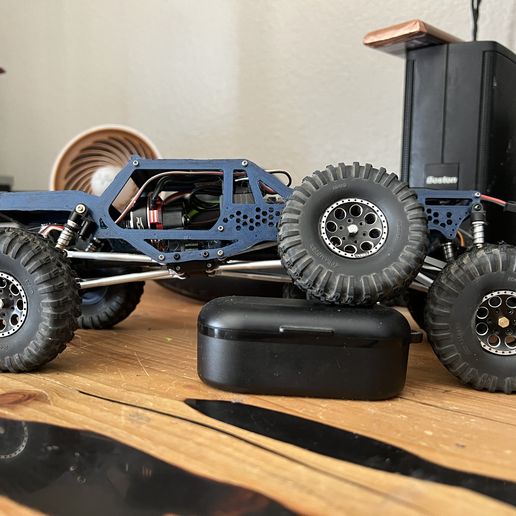 IMG_1927.jpg SCX24 6x6 Rock Reaper Chassis