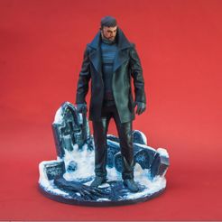 1.jpg STL file RE 8 Chris Redfield 1/6 scale with base・3D print model to download