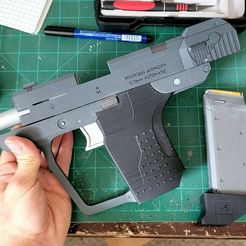 OBJ file Bravestarr Laser Gun 🔫・3D printer design to download・Cults