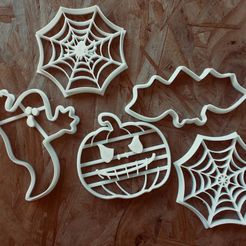 IMG_E8369.JPG Set halloween cookie cutters Cookie cutters