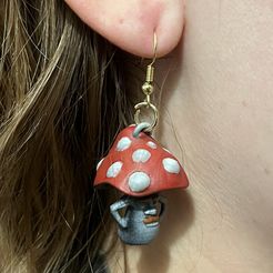 7204AB93-BC8D-4927-93B7-0D2A2FC58A9D.jpeg STL file Judgy Mushroom Earrings [Pre-supported]・3D printing design to download
