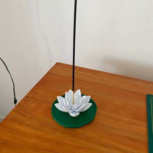 flor-de-loto-portashu.jpg Lotus flower incense holder