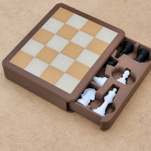 242c1a88-0f1f-442e-a05b-e7d0a6e65e0d.jpg Набор для игры в микрошахматы 4х5