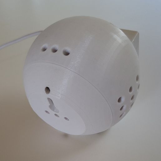 20241009_083214.jpg Air quality measuring device enclosure