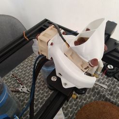 Ender 3, 3 V2, 3 pro, 3 max, Dual 40mm Axiallüfter Hot End Kanal / Fang. CR-10, Micro Swiss Direktantrieb und Bowdenzug kompatibel. Keine Unterstützung für den Druck benötigt