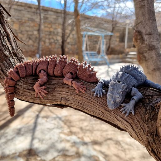 20220113_111103.jpg Lézard articulé Pas de support Impression en place