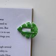IMG_7476.jpg Mini leaf bookmark (Stl file for 3D printing) print in place.