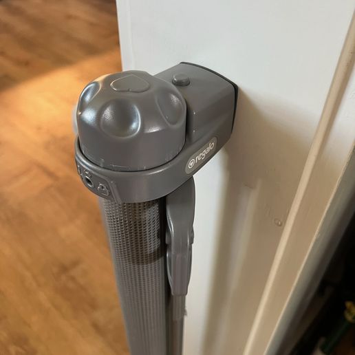 👶 Regalo Retractable Baby Gate Mounts and Handle・ STL File for 3D ...