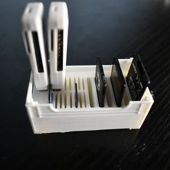 DSC_3995.jpg Файл STL Держатель SD-карты・Дизайн 3D-печати для загрузки3D