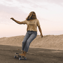 Cruisin-bare-feet-with-a-Dusters-cruiser-Pic-by-Dusters-California.png 3d model skateboard