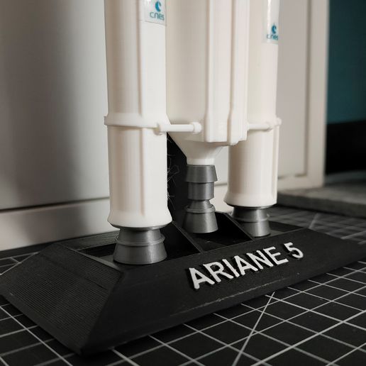 IMG20200314162202.jpg Free STL file Ariane 5 Scale 1:200・3D print design to download, Kmobrain