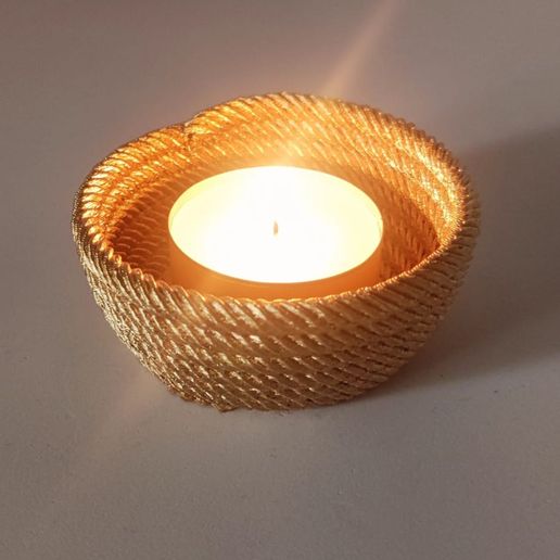 1.jpeg Rope candle holder