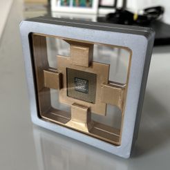 Assembled-Case-Back.jpg Fichier 3D gratuit Vitrine pour CPU・Modèle à télécharger et à imprimer en 3D