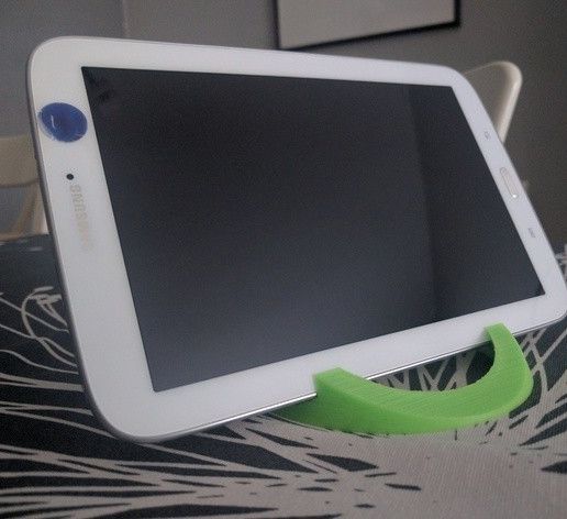 Tablet holder directors cut