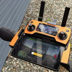 cover.jpg DJI Mavic Remote mount (bicycle & other w/ gopro-style connection)