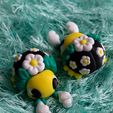 15.jpg Tiny Flexi Summer Beetles + Broken Bottle Diorama