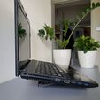 1fde041f-e662-44fc-a01b-24d4523d423d.jpg Adjustable minimalist stand laptop / notebook / tablet