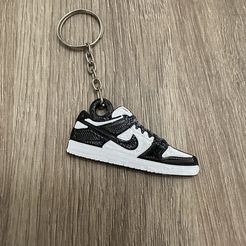IMG_9192.jpeg Nike SB Sneakers Sneakers Key Chain
