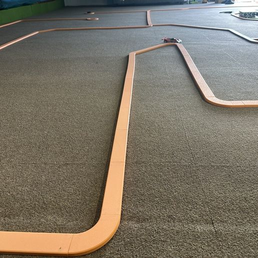 🏎️ Mini-Z Race track for 1:28 RC cars・ STL File for 3D printing・Cults