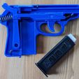 PXL_20230127_202329884.jpg STL-Datei Candy Gat - Die 3D-druckbare PEZ-Pistole・3D-Druck-Idee zum Herunterladen