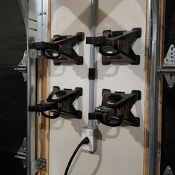 20220606_231023.jpg 3MF file Jack Stand Wall Mount・3D printable model to download