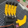 4.jpg Robotic hand