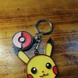 IMG_20230508_183318.jpg Pikachu and Pokeball - Keychain