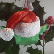 20221119_215223.jpg Yoda Christmas ornament