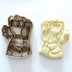 DSC04911.JPG STL file cookie cutter Avengers guantelete thanos gauntlet cortante de galletas・Design to download and 3D print