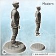3.jpg Modern industrial worker standing in overalls with hammer (1) - Modern WW2 WW1 World War Diaroma Wargaming RPG Mini Hobby