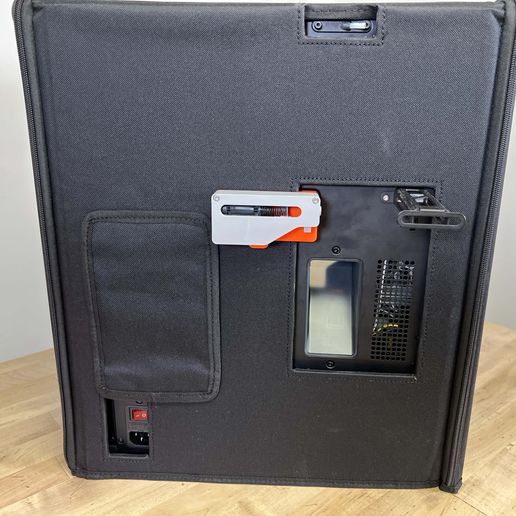 P1P-mounted.jpg AMS Buffer Mount for P1P in HotBox