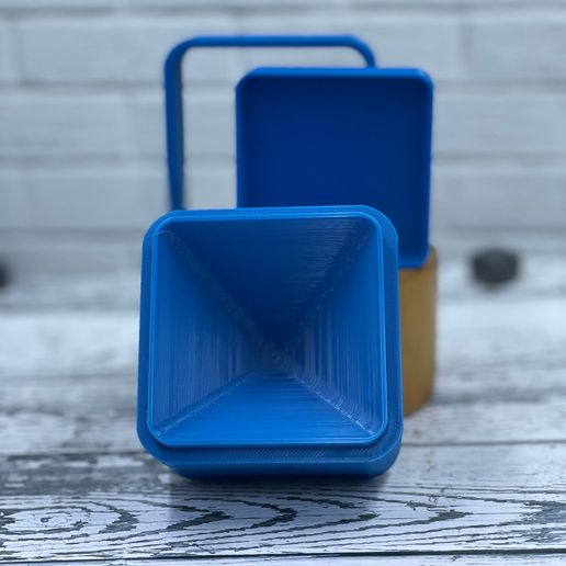 Large Pyramid Bath Bomb Mold-Commercial License 3D model