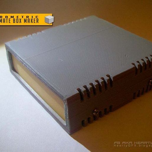 9b60c601c6d0bcd0837e3c9c51fbf55f_display_large.jpg Le fabricant de boîtes Ultimate