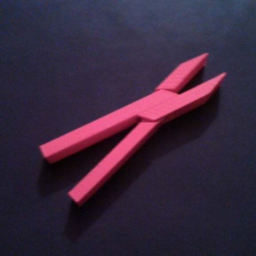 print_in_place_pliers.jpg Alicates premontados